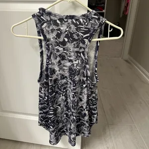 Athleta Breezy Tank Floral thumbnail 4
