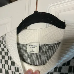 Abercrombie & Fitch Checkered Knit Sweater Mini Dress thumbnail 8
