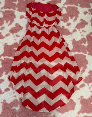 Red & White Chevron Strapless High-Low Dress 💋 Flowy Chiffon Summer Babe Mini Maxi | Size S thumbnail 1