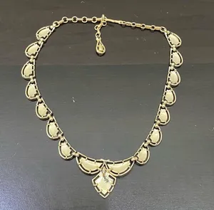 Vintage CORO Signed Light Gold Scalloped Choker Necklace thumbnail 6