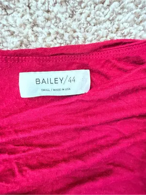 Bailey 44 Red Ruched Draped Knotted Twisted Sleeveless Stretch Off Shoulder Top thumbnail 4