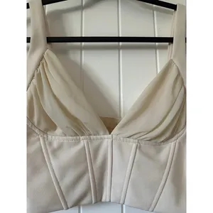 Windsor‎ Cream Corset-Inspired Pleated Bust Crop Top Small thumbnail 2