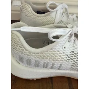 No Bull White Womens Training Shoes Sneakers Size 8.5 thumbnail 2