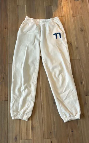 American Eagle sweatpants  thumbnail 1