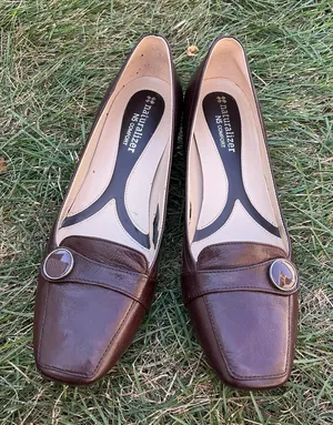 ELEGANT NATURALIZER Leather shoes 🌻🌻 thumbnail 1