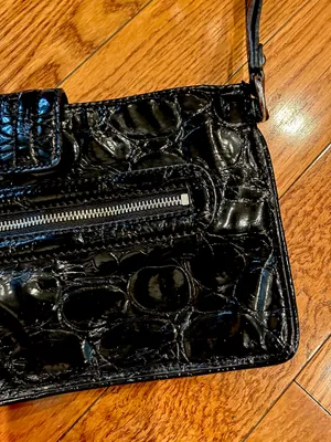 VINTAGE GUESS CROC PRINT patent LEATHER black Guess wristlet clutch bag thumbnail 14