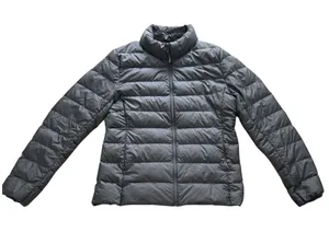 Uniqlo Down Puffer Jacket Women's‎ Size Medium Gray Packable Lightweight thumbnail 1