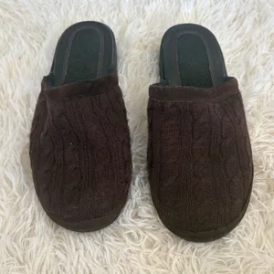 Cable Knit Slippers Mules‎ Clogs Brown Acrylic Cozy Comfort Slip On Shoes thumbnail 1