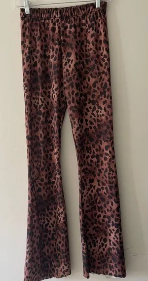 Nasty‎ Gal Leopard Print Flare Pants - Size 4 thumbnail 1