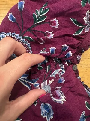 Loft Size Medium (M) Floral Print Short Sleeve Blouse thumbnail 3