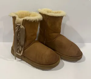 UGG Bailey Bow Boots Women’s 9 Chestnut Suede Shearling Lined Winter Boots thumbnail 1