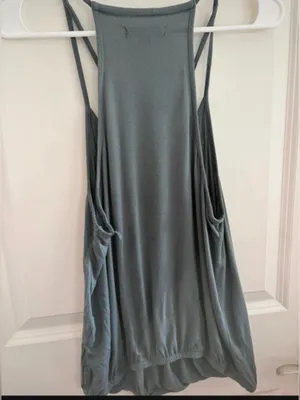 American Eagle Outfitters Soft & Sexy V-Neck Camisole in Slate Gray size medium thumbnail 4