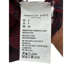 NWT‎ American Eagle Womens Red Ombre Long Sleeve Knit Sweater Small Cabin Cozy thumbnail 4