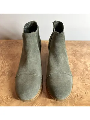 Sorel Evie II Chelsea Waterproof Suede Ankle Boots Green Women's Size 8 thumbnail 3
