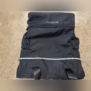 NWT Beyond Yoga Convertible Gym Bag Backpack Black thumbnail 15