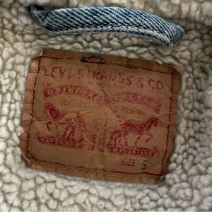 levi’s strauss sherpa lined jean denim jacket thumbnail 6