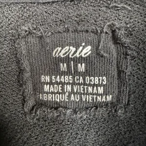Aerie M Oh Snap Weekend Henley Mockneck Sweatshirt Oversized Relaxed Fit Black thumbnail 6