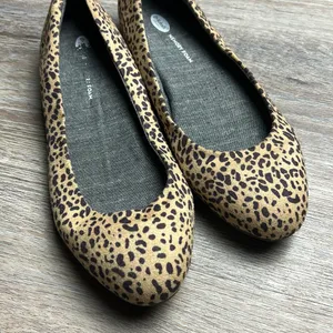 Dr. Scholl’s Leopard Print Women's Flats Size 10 thumbnail 3