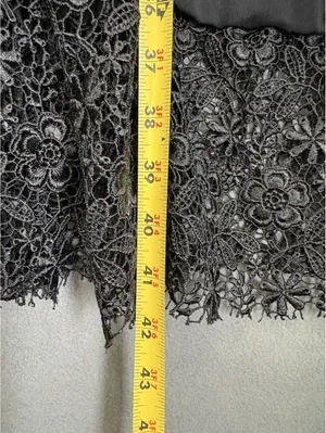 maurices Women’s Black White Floral Lace Embroidered Shift Dress V-Neck M thumbnail 5