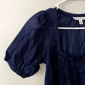 American Eagle black navy blue striped short sleeved puffed‎ sleeves cotton thumbnail 2