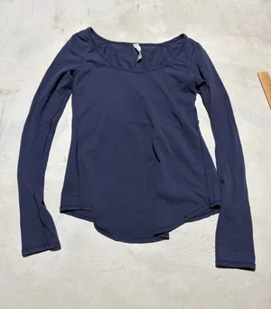 Lululemon Long Sleeve Scoop Neck Top navy 6 thumbnail 1