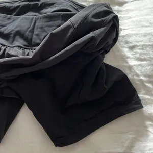 Lululemon Hotty Hot HR Naked Shorts Black 2.5” Size 12 thumbnail 6
