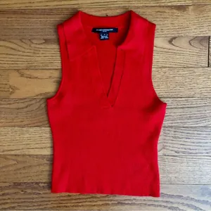 French Connection Sleeveless V Neck Knit Tank Top Sweater Women’s Size M NWOT thumbnail 3