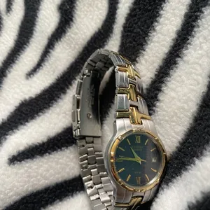 Woman watch citizen brand thumbnail 1