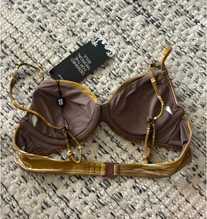 Blackbough Bikini Top thumbnail 2