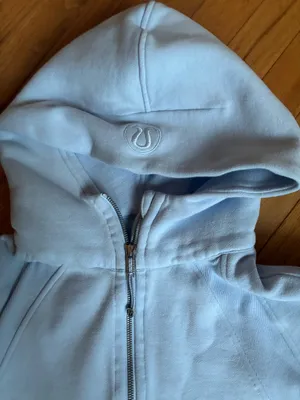 Baby Blue Lululemon Scuba thumbnail 3