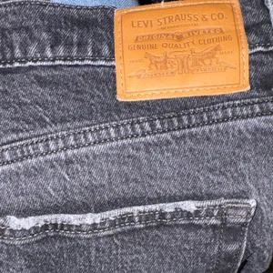 Great condition‎ Levi's
Ribcage Straight Ankle Jeans thumbnail 6