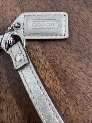 Coach Silver Pleated Leather Small Wristlet thumbnail 2