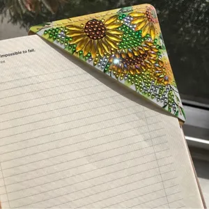 Diamond Art SUNFLOWERS 03 Corner Bookmark, Colorful, Sparkly, Bling, Gold, Brown thumbnail 9