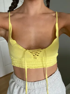 Princess Polly Crop Top thumbnail 1