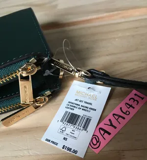 Michael Kors Wallet thumbnail 6