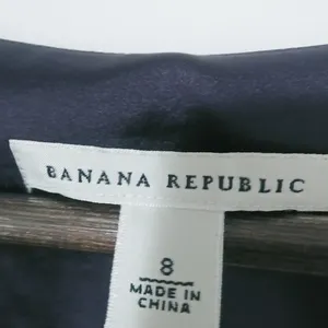 Banana Republic 8 V-Neck Satin Sleeveless Top in Deep Eggplant thumbnail 7