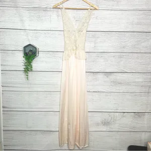 Vintage Sheer Cream Lace & Pink Satin V-Neck Lingerie Dressing Gown Size Medium thumbnail 11
