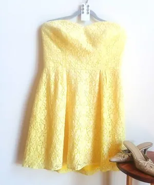 Jasmine strapless dress NWT yellow lace strapless gown thumbnail 1