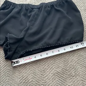 Brandy Melville Black Elastic Waist Shorts thumbnail 9