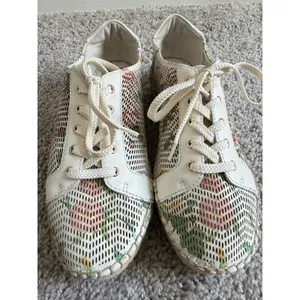 Vince Camuto Floral Perforated Leather Espadrille Platform Sneakers‎ White 7.5 thumbnail 7