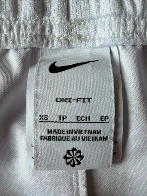 Nike Dri-FIT Academy 23 Women's Soccer Shorts White Black Mesh Side Panel XS thumbnail 6