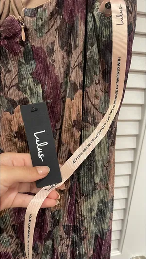 Lulus Formal Dress thumbnail 5