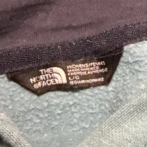 The North Face Womens Blue Shaped By Expedition Graphic Pullover Hoodie Large thumbnail 5