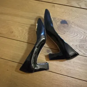 Tory Burch Raleigh heels 9 black thumbnail 5