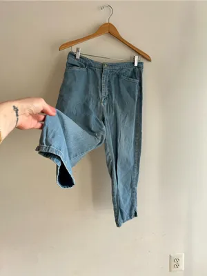 Vintage bill Blass high waisted denim capris thumbnail 4