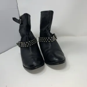 Carmim Women's Biker Moto Boots Black Leather Studded Buckle Strap Ankle Boots thumbnail 3