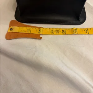 Elegant Black Leather Bag with Gold Accents thumbnail 12