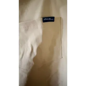 Eddie Bauer Women’s Cargo Hiking Shorts Khaki Tan Size 12 thumbnail 4
