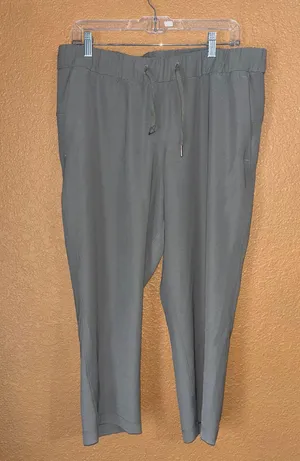 Lululemon Pants thumbnail 1