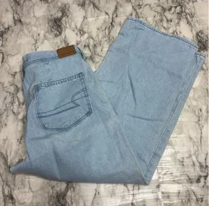 American Eagle Outfitters wide leg high rise Light Wash denim Jeans size 8 boho thumbnail 1